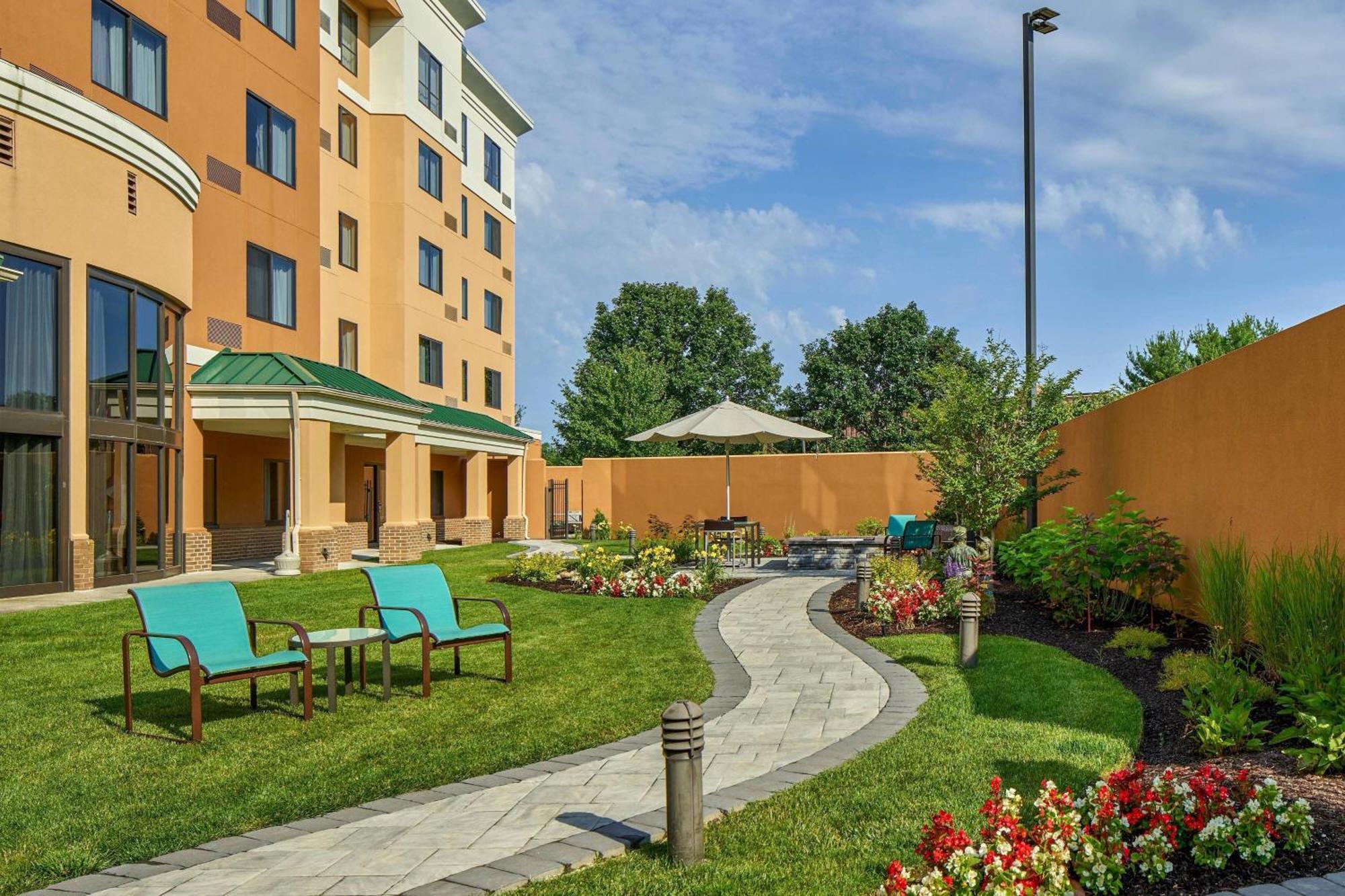 Courtyard Philadelphia/Langhorne Hotel Kültér fotó